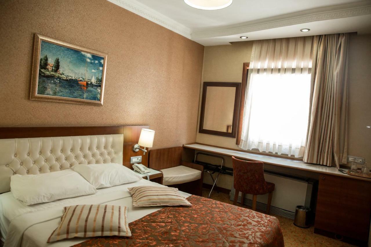 Yuksel Hotel Provincia di Provincia di Istanbul Esterno foto